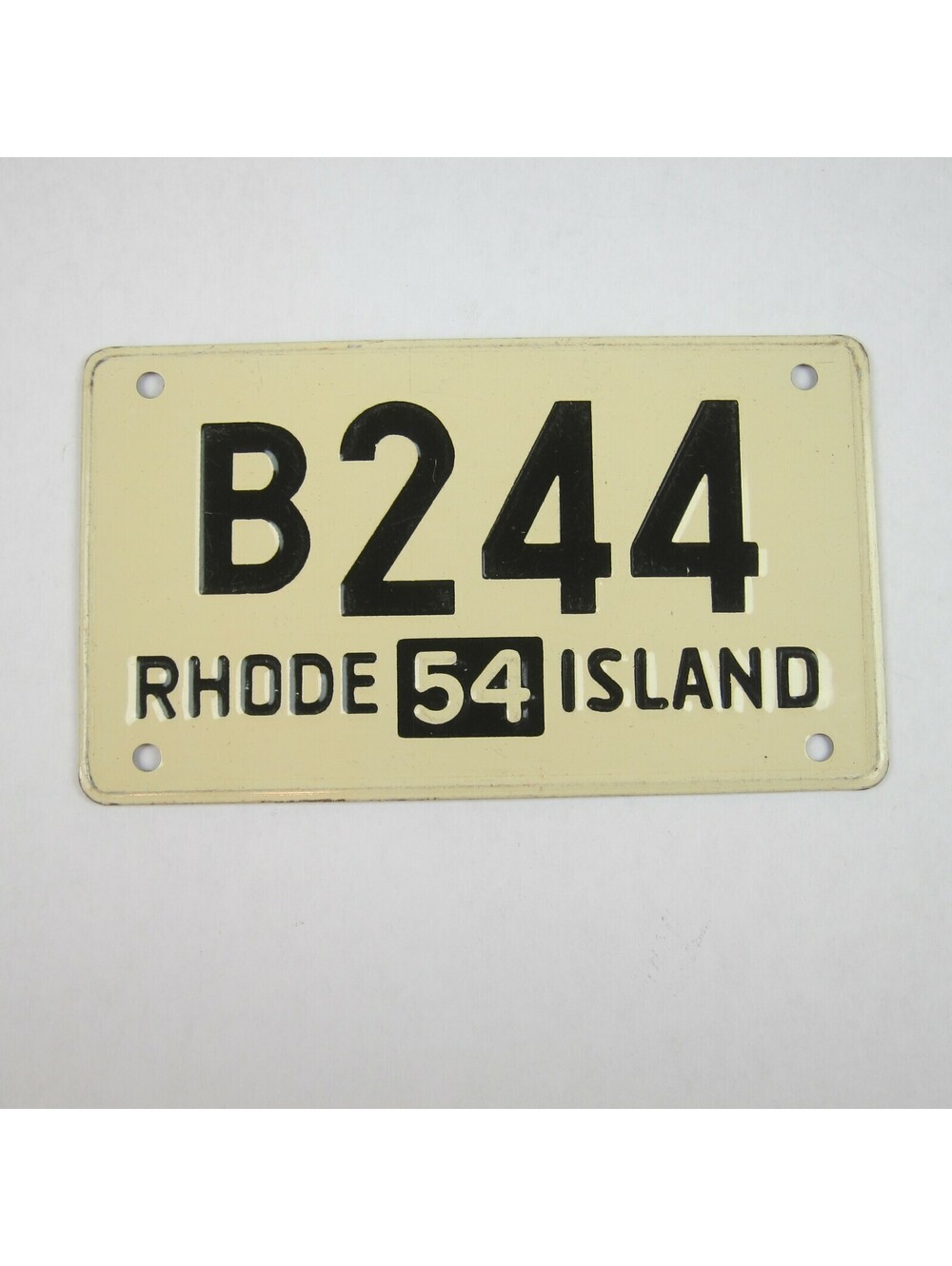 Vintage 1954 Wheaties Cereal Rhode Island Metal Bicycle License Plate B244 Cream